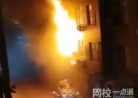 浙江致7死火災(zāi)現(xiàn)場:火苗躥出數(shù)米高 到底是什么情況？