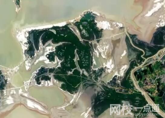 鄱陽湖河床變草原 當地人開車飛馳 為什么水位持續下降？