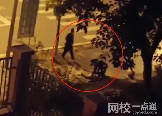 警方回應兩男子追趕推倒女子 為什么追趕什么情況？