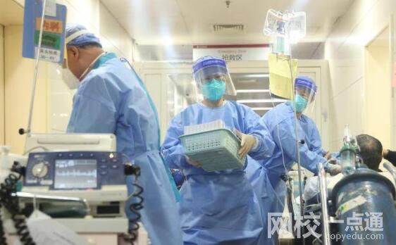 北京重癥救治:醫生連續工作16小時 為什么工作這么長時間？
