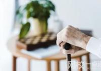 58歲清華畢業找不到超5000元的工作 老年人就業是個難題