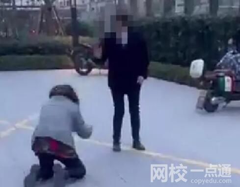 保潔被扣工資向領(lǐng)導(dǎo)下跪?警方回應(yīng) 內(nèi)幕曝光簡(jiǎn)直太意外了