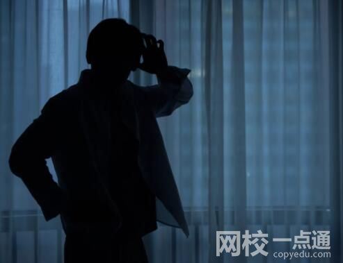 家長談養娃壓力:躺不起卷不動 究竟是怎么回事？