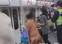 地鐵回應女子唱跳騷擾乘客 原因竟是這樣太崩潰了