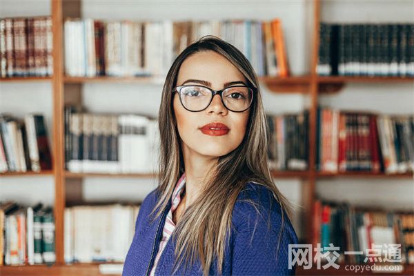 2023高三復(fù)讀視頻教學(xué)(2023年現(xiàn)在高三可以復(fù)讀嗎)