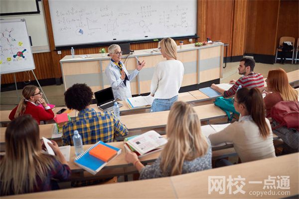 2023高三復(fù)讀視頻教學(xué)(2023年現(xiàn)在高三可以復(fù)讀嗎)