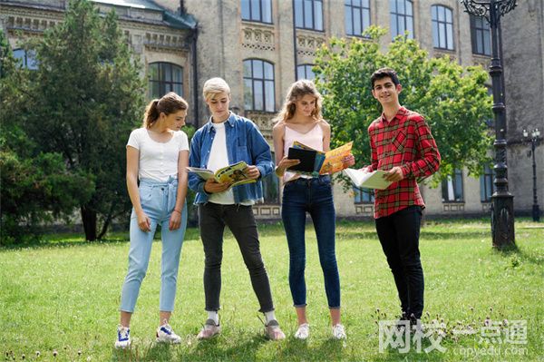 2023高三復讀要降分是真的嗎(2023年高考復讀會減分嗎是不是真的)