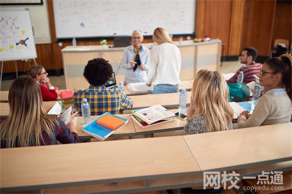 2023高三復讀要錢嗎女生(2023年高考后復讀需要額外花多少錢)