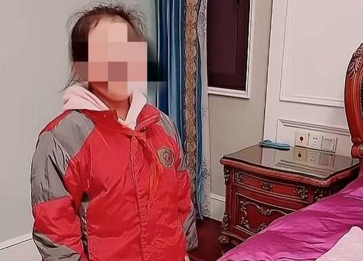 女孩被老師打破頭骨 老師當庭翻供 為什么引爭議？