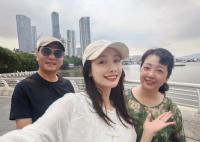 李純發(fā)文稱母親在電梯被困40分鐘 實在太嚇人了
