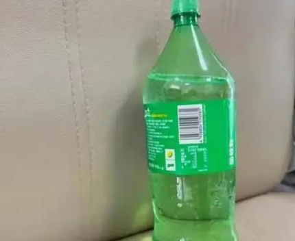 身家千萬老板破產法院4元拍賣雪碧 這也太慘了