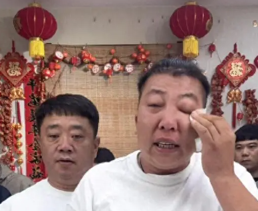 東北雨姐哭了:有問(wèn)題傾家蕩產(chǎn)都賠 為什么引爭(zhēng)議？