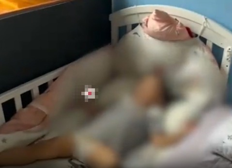 官方通報孩子床單被天降煙頭燒焦 實在太讓人后怕