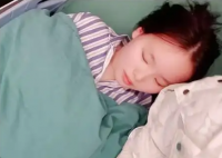 14歲抗癌博主小雅因骨癌去世 簡(jiǎn)直太悲劇了