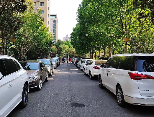 業主被物業辦扇耳光住院 法院判了 為什么打人什么情況？