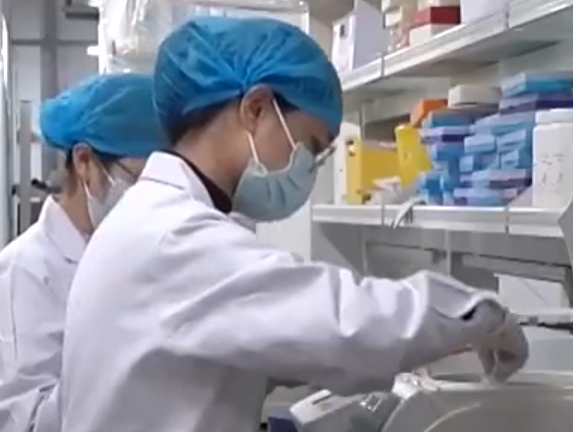 AI用幾滴血就可預(yù)測上百種疾病 到底是不是真的？