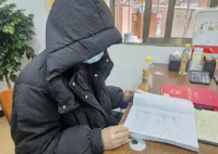 父親偷偷再婚女兒得知馬上立遺囑 為什么引爭議？