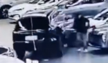 沈陽(yáng)車展一SUV引發(fā)多車碰撞受損 為什么撞車？