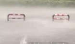廣州突降雞蛋大小冰雹 汽車(chē)砸出坑 實(shí)在太嚇人了